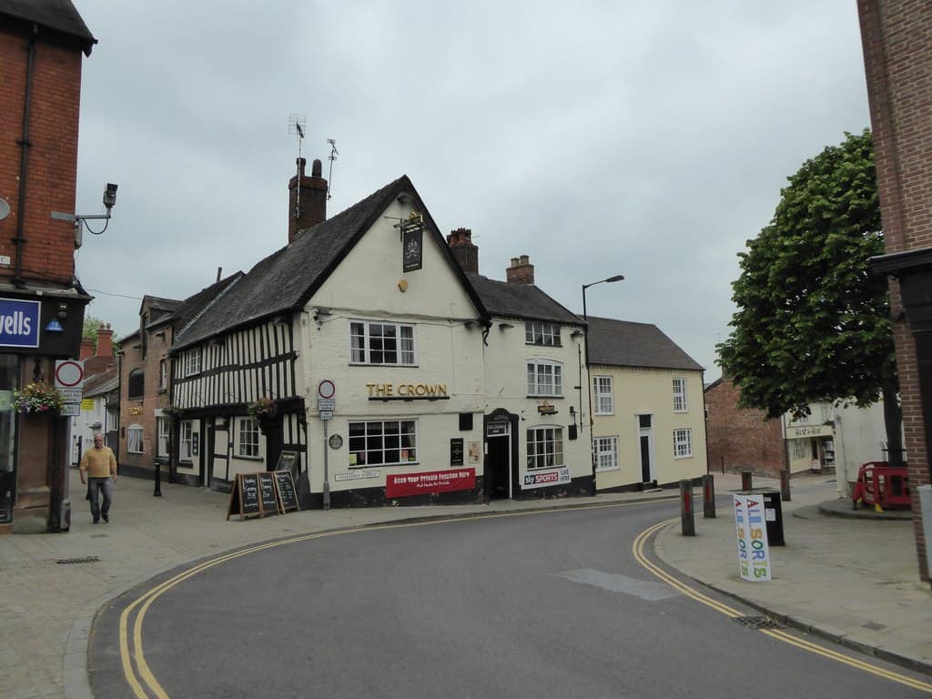 Market Drayton- Crown hotel. Image: Jonathan Hutchins via Geograph.org.uk, CC BY-SA 2.0